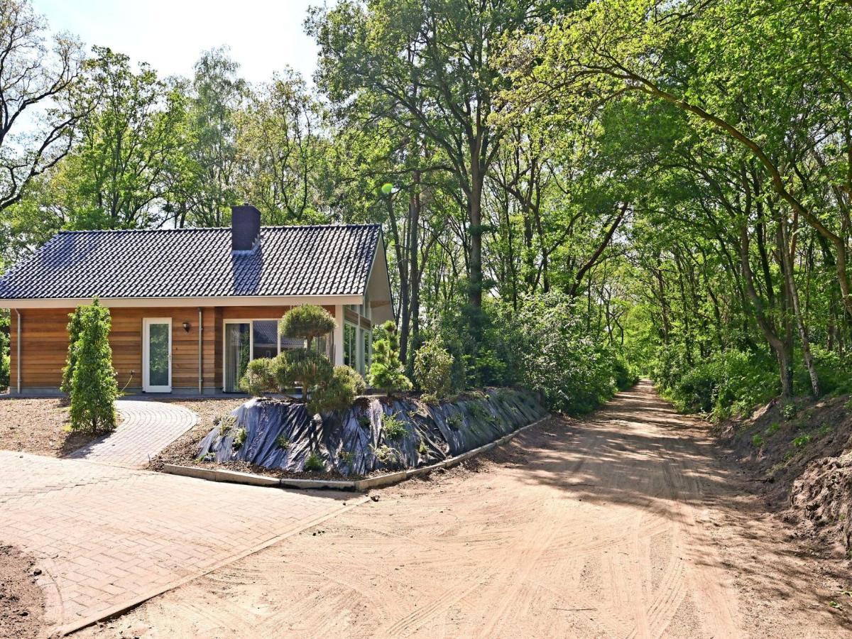 Exquisite Holiday Home In Reutum With Sauna Beekdorp エクステリア 写真