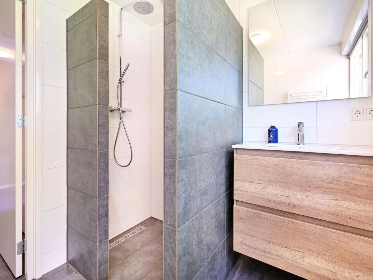 Exquisite Holiday Home In Reutum With Sauna Beekdorp エクステリア 写真