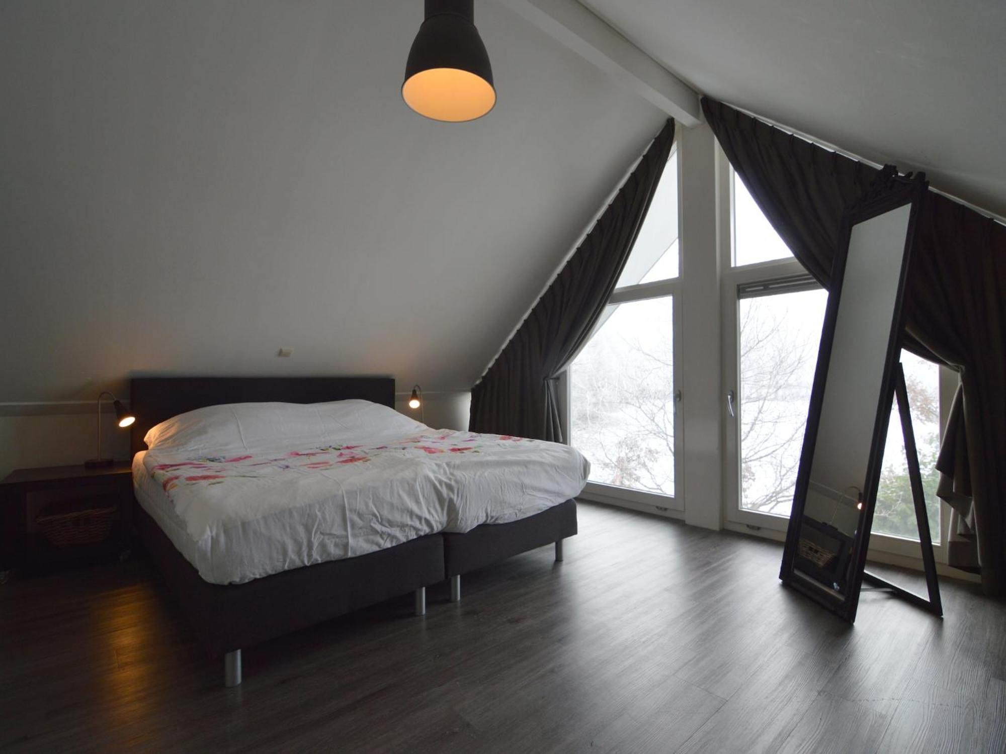 Exquisite Holiday Home In Reutum With Sauna Beekdorp エクステリア 写真