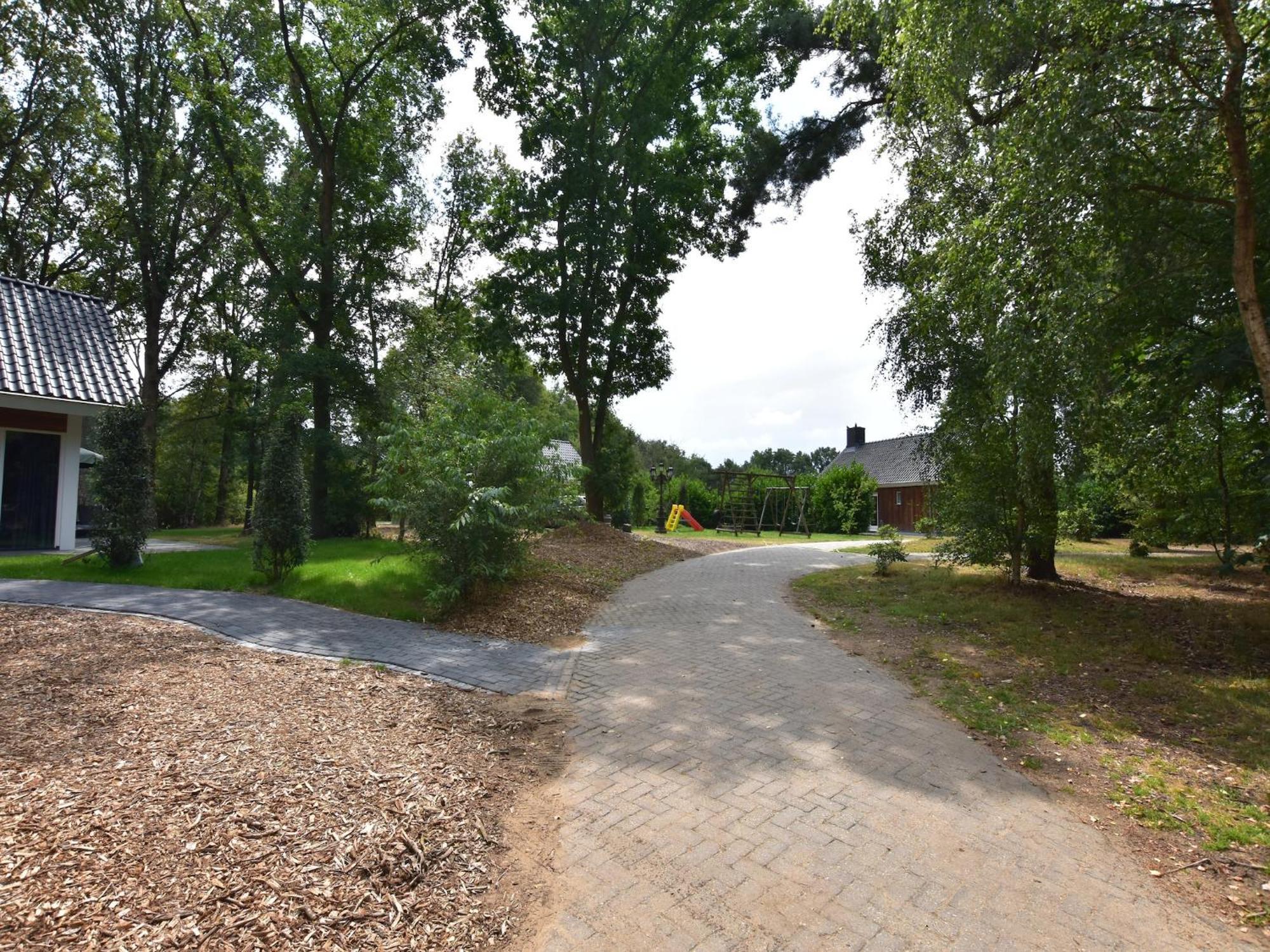 Exquisite Holiday Home In Reutum With Sauna Beekdorp エクステリア 写真